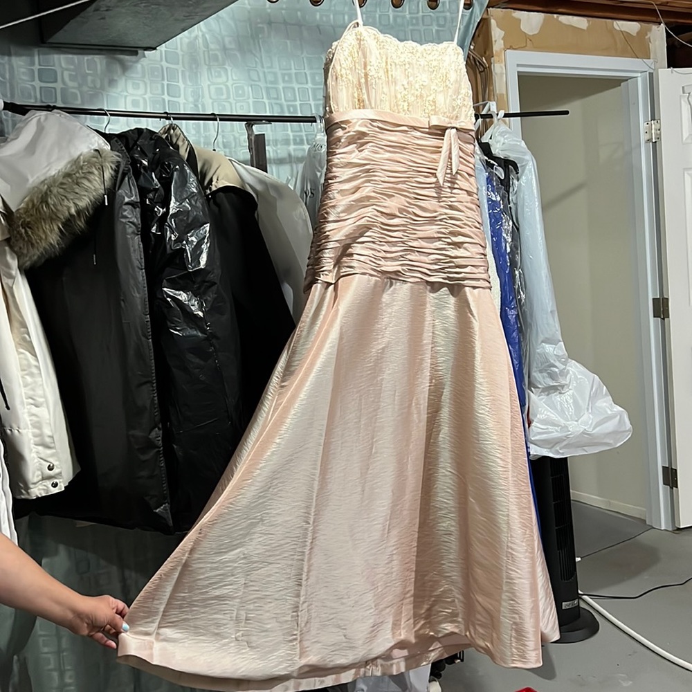 Brand-new dress still int tag never worn once